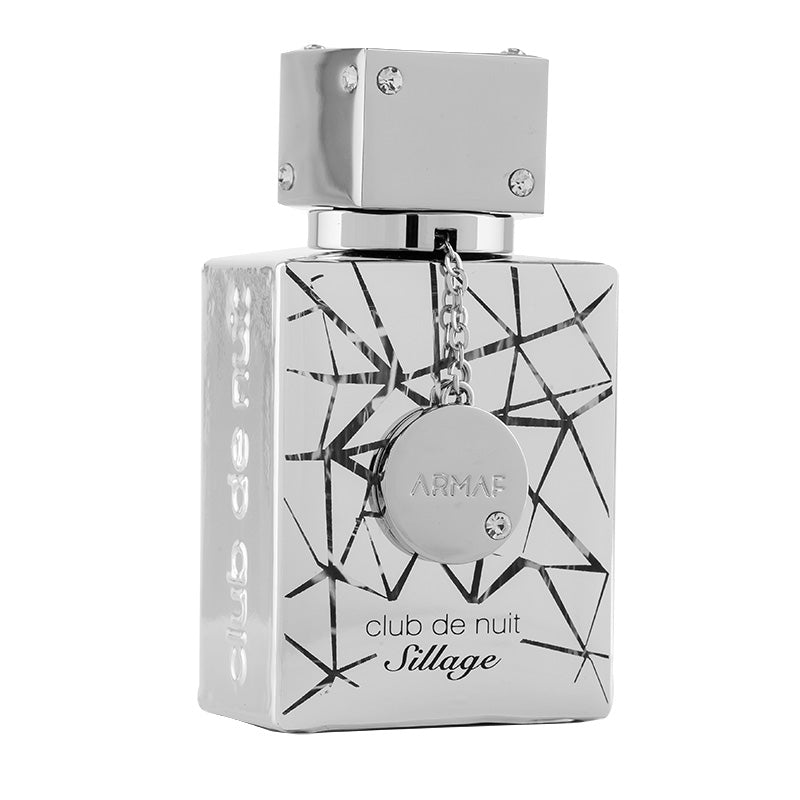 Club de nuit: Sillage